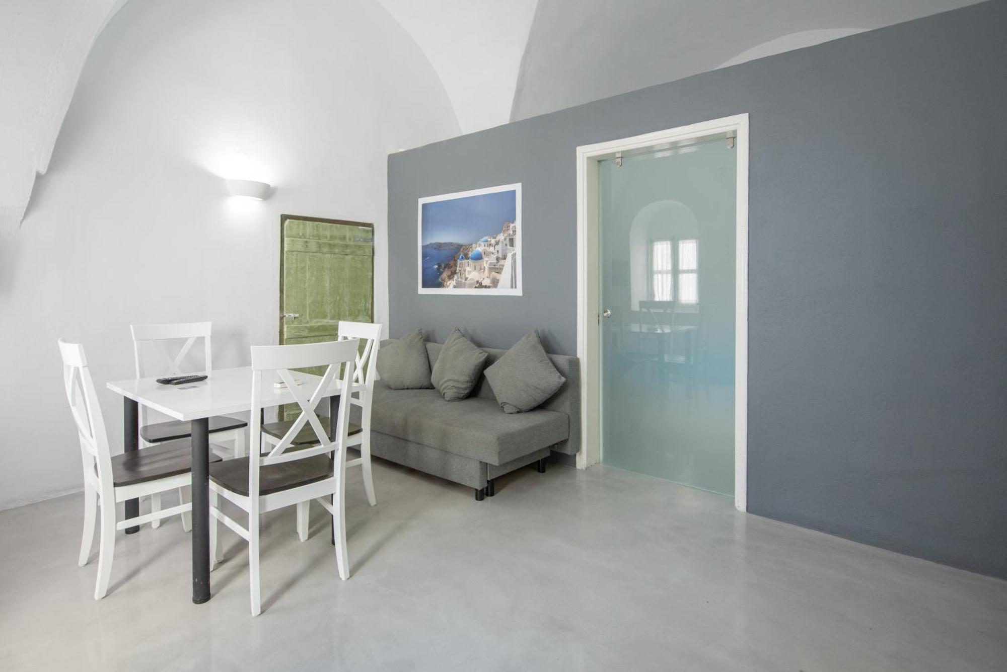 Corrado Caldera Apartament